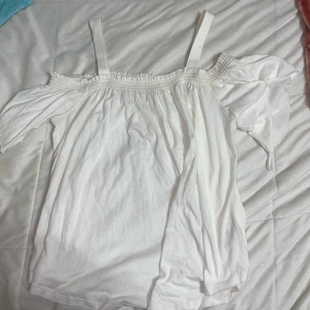 WHITE FREE PEOPLE OFF THE SHOULDER SHIRT